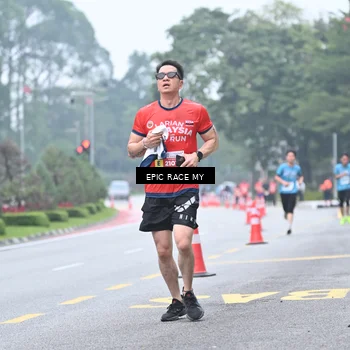 Runner Photo 7035029