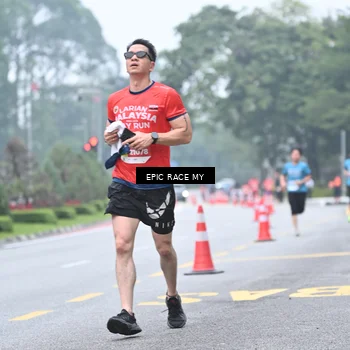 Runner Photo 7035032