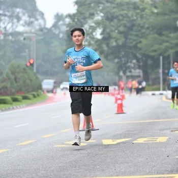 Runner Photo 7035062