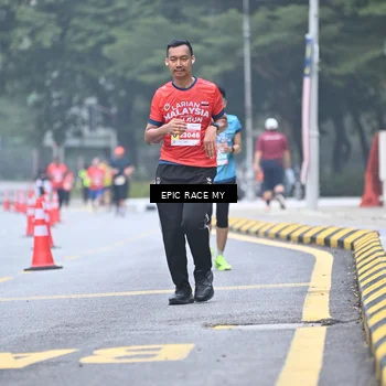Runner Photo 7035081