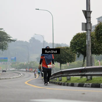 Runner Photo 7035126