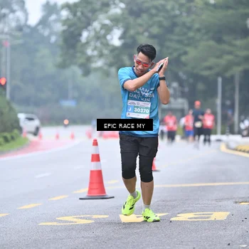 Runner Photo 7035127