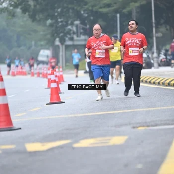 Runner Photo 7035163
