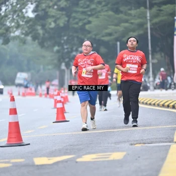 Runner Photo 7035207