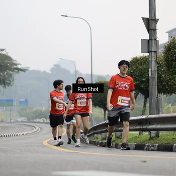 Runner Photo 7035253