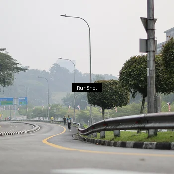 Runner Photo 7035254