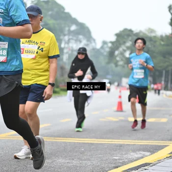 Runner Photo 7035331
