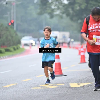 Runner Photo 7035427