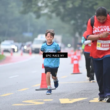 Runner Photo 7035435