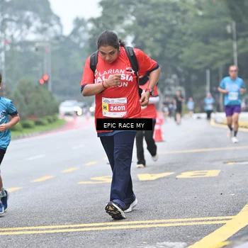 Runner Photo 7035455