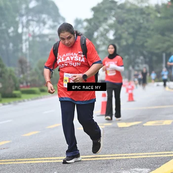 Runner Photo 7035458