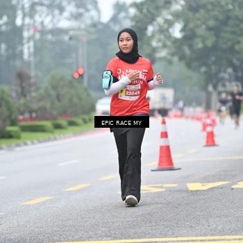 Runner Photo 7035486