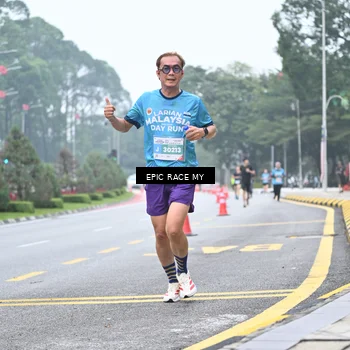 Runner Photo 7035509
