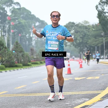 Runner Photo 7035510