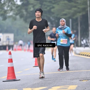 Runner Photo 7035519