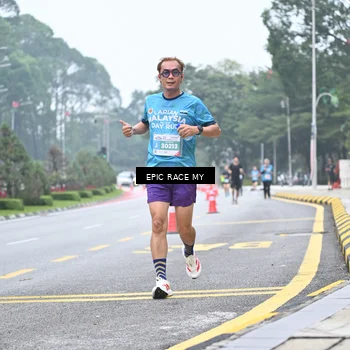 Runner Photo 7035522