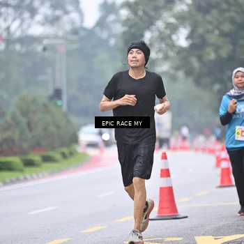 Runner Photo 7035526