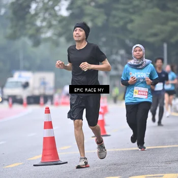 Runner Photo 7035527