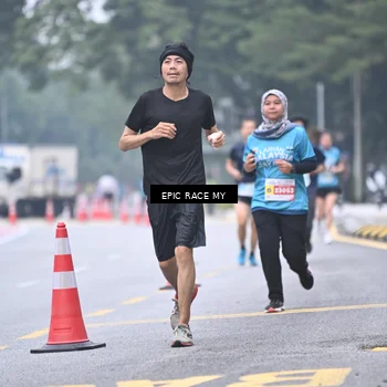 Runner Photo 7035530