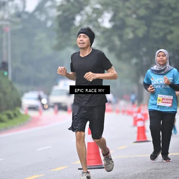 Runner Photo 7035533