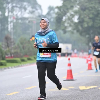 Runner Photo 7035573
