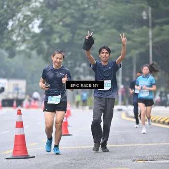 Runner Photo 7035579