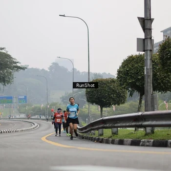 Runner Photo 7035583
