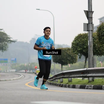 Runner Photo 7035610