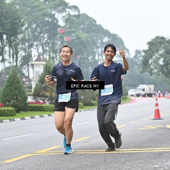Runner Photo 7035637