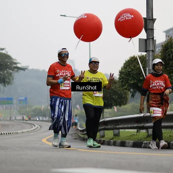 Runner Photo 7035678