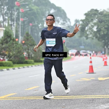 Runner Photo 7035683