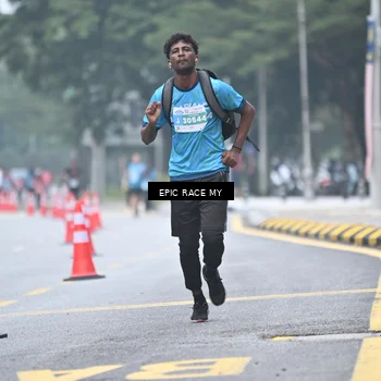 Runner Photo 7035689
