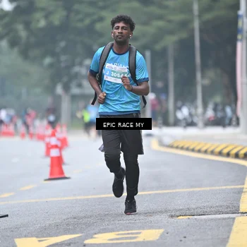 Runner Photo 7035701
