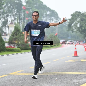 Runner Photo 7035706