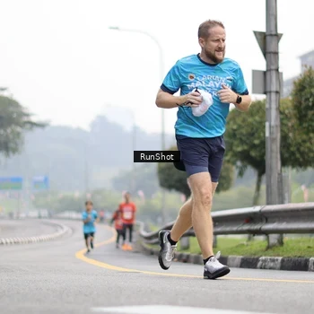 Runner Photo 7035729