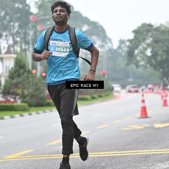 Runner Photo 7035731