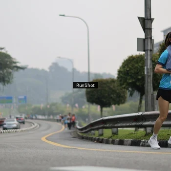 Runner Photo 7035778