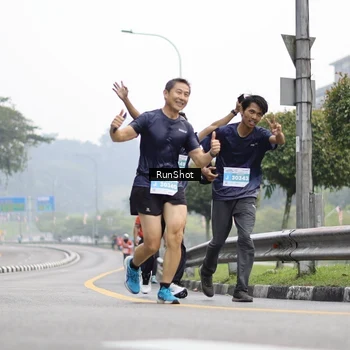 Runner Photo 7035803