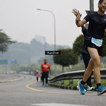 Runner Photo 7035813
