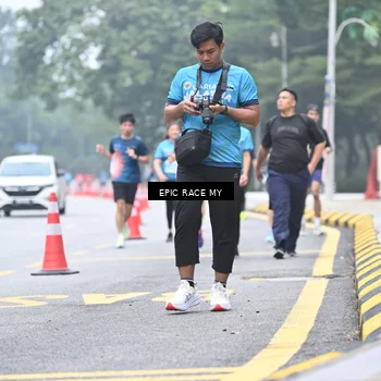 Runner Photo 7035891