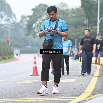 Runner Photo 7035907