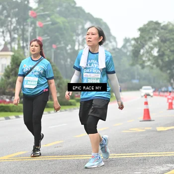 Runner Photo 7035952