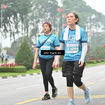 Runner Photo 7035960