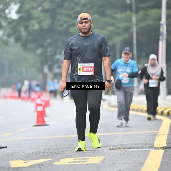Runner Photo 7035966