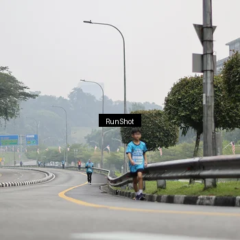 Runner Photo 7035983