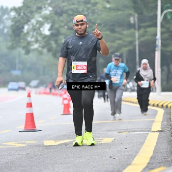 Runner Photo 7035993
