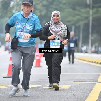 Runner Photo 7036015