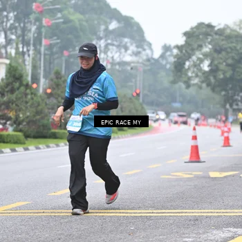 Runner Photo 7036116