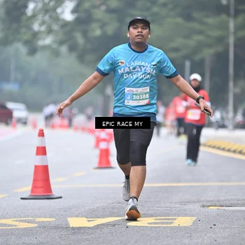 Runner Photo 7036117