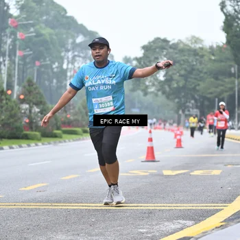 Runner Photo 7036134